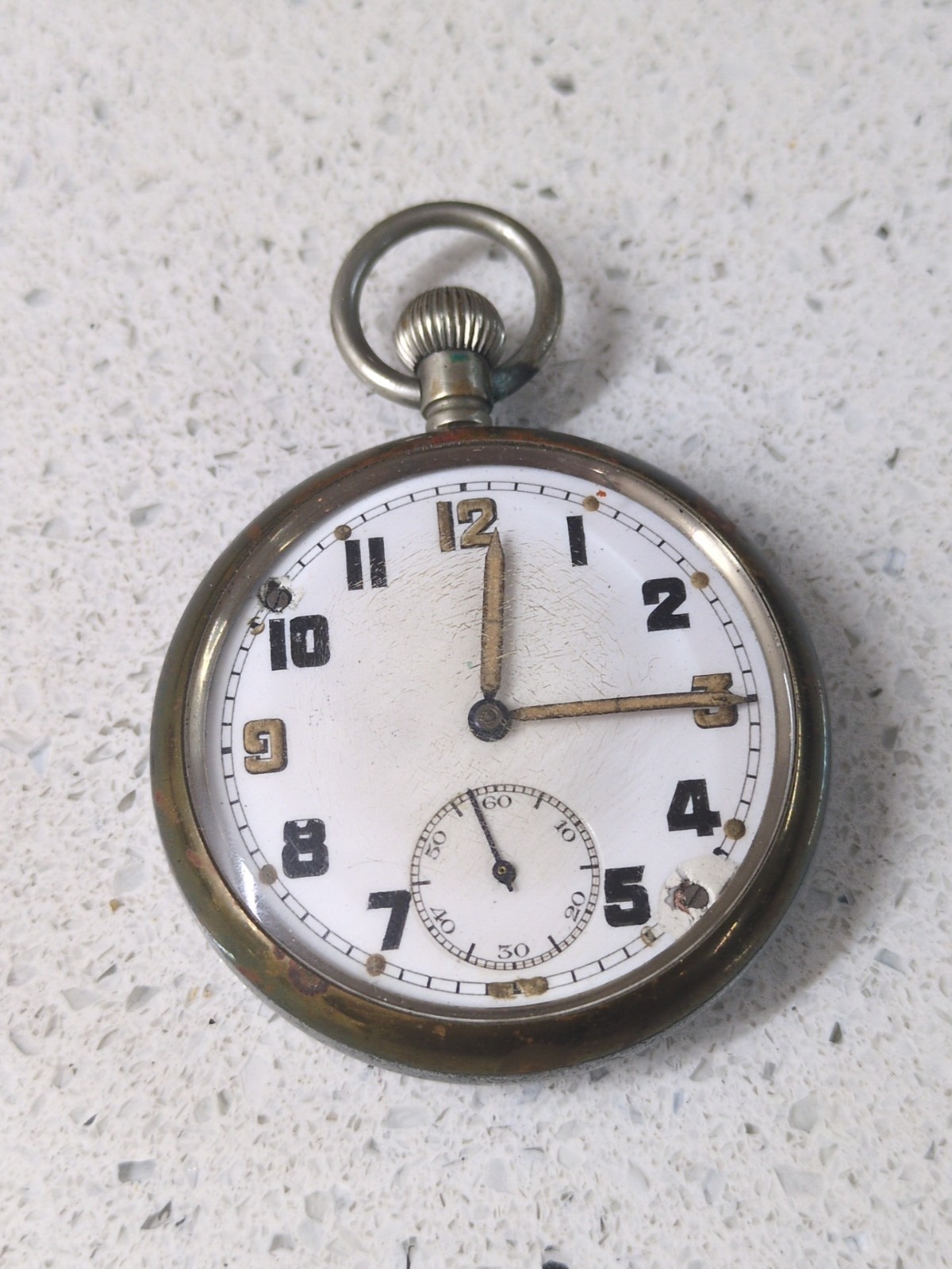 Militaria medals sell my military items-l1600 (1)